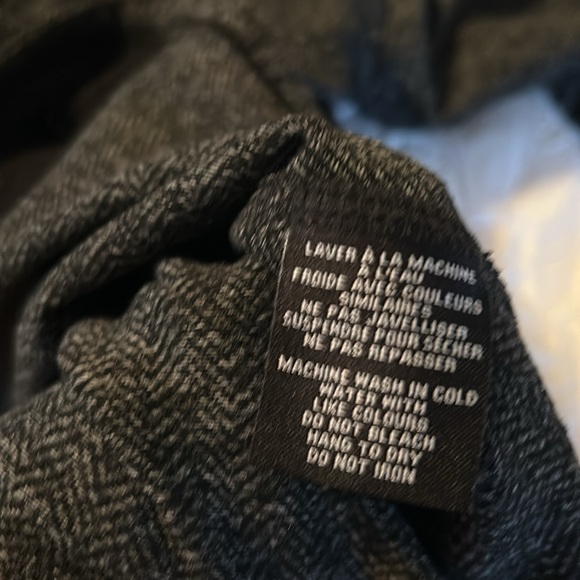 Kyodan Women’s 1/4 zip Alpine Double Brushed Jacquard Sweater-Kangaroo Pocket. - Picture 8 of 8